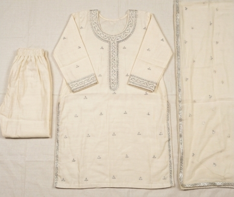 Golden Grace – Premium Gota Work 3-Piece Suit